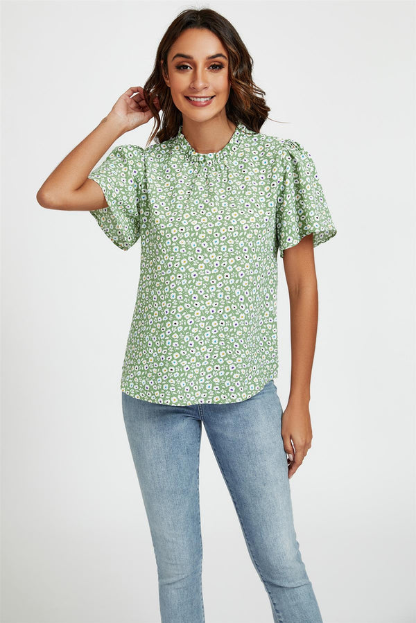 Oberteil/Bluse mit kleinem Blumendruck und eckigen Ärmeln und hohem Halsausschnitt in Grün