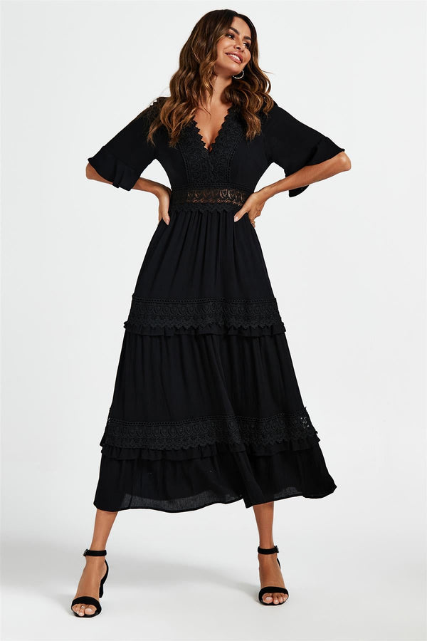 Midikleid mit V-Ausschnitt und Spitzendetail in Schwarz