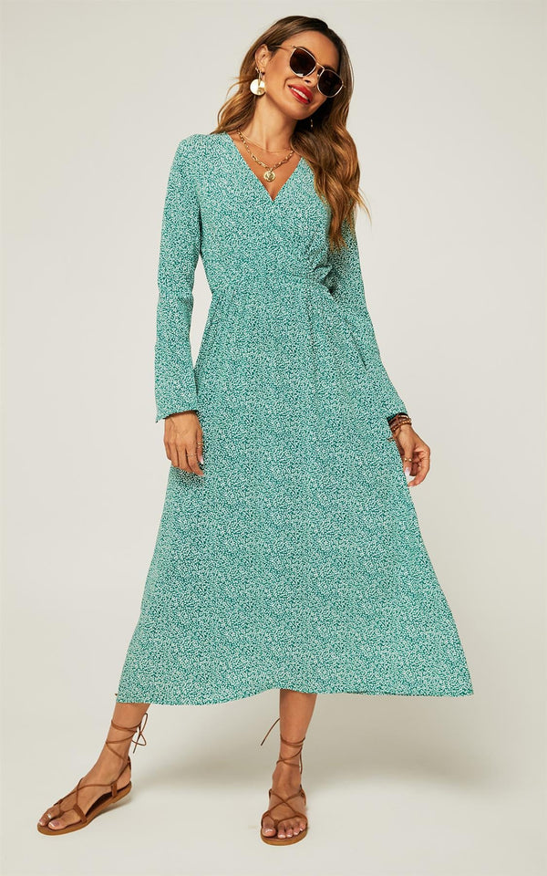 Geblümtes Maxi-Sommerkleid in Mintgrün