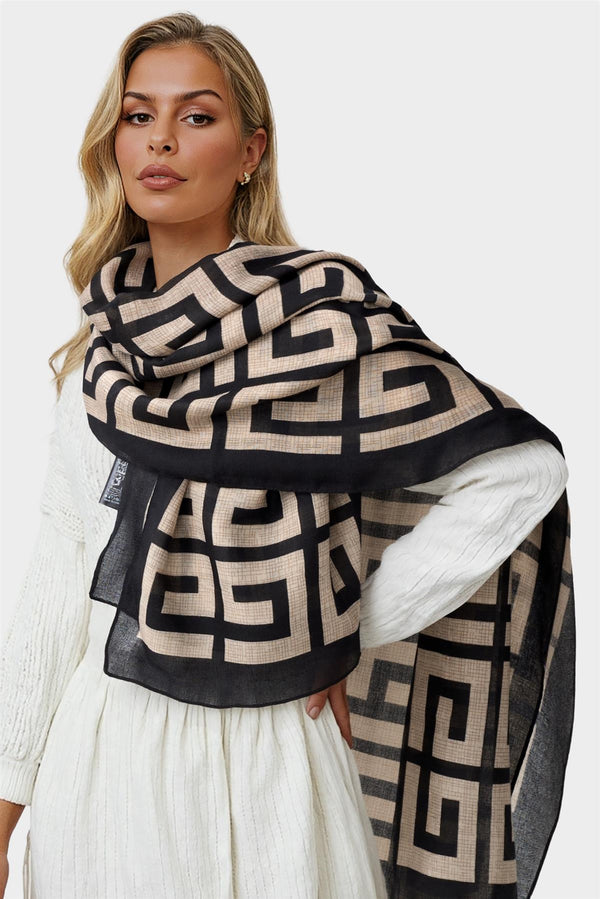 Schal mit Geo-Print in Beige und Schwarz