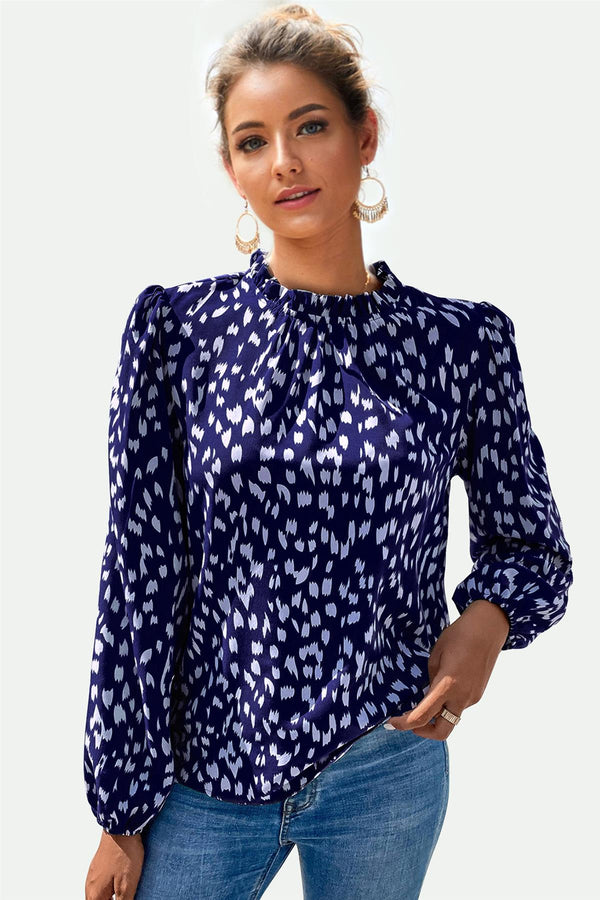 Hochgeschlossenes Oberteil mit Animalprint und Rüschendetail in Marineblau
