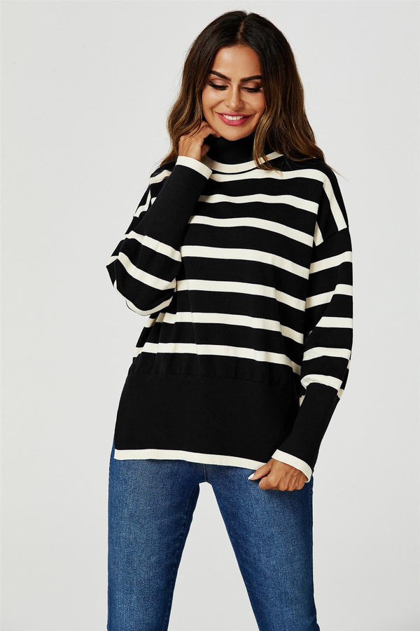 Rollkragenpullover mit Streifenmuster in Schwarz