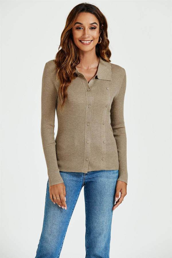 Zweireihiges Strickoberteil mit Morgan-Kragen in Beige