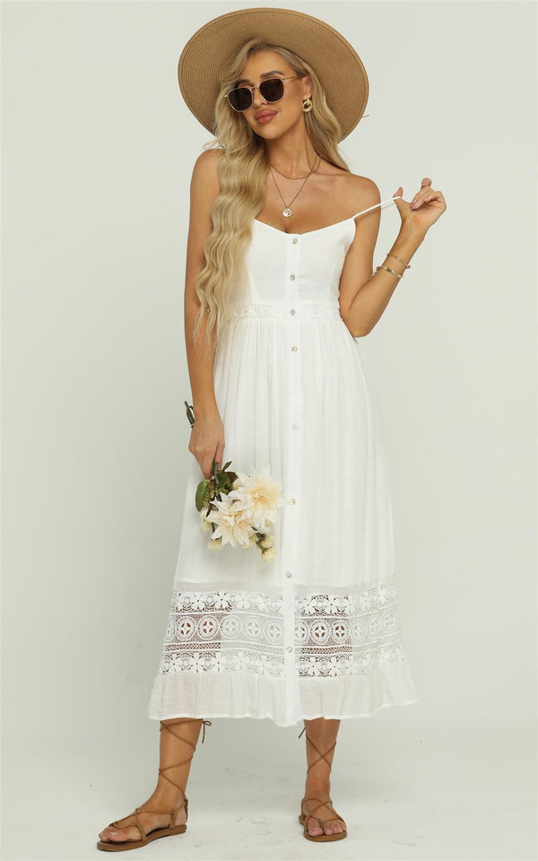 Maxikleid mit Spitzenbesatz und Trägern in Weiß